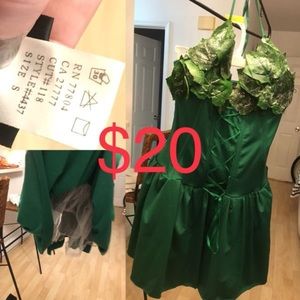 Women’s sexy costume fairy, or Poison Ivy 🎉